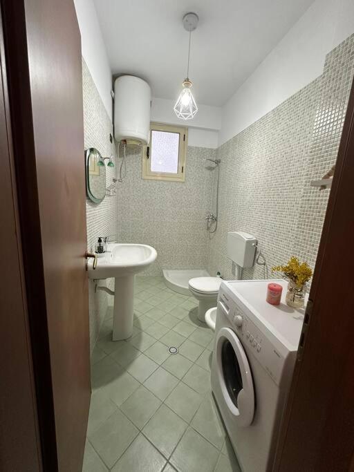 Studio Of Shpresa Vlore Exterior photo