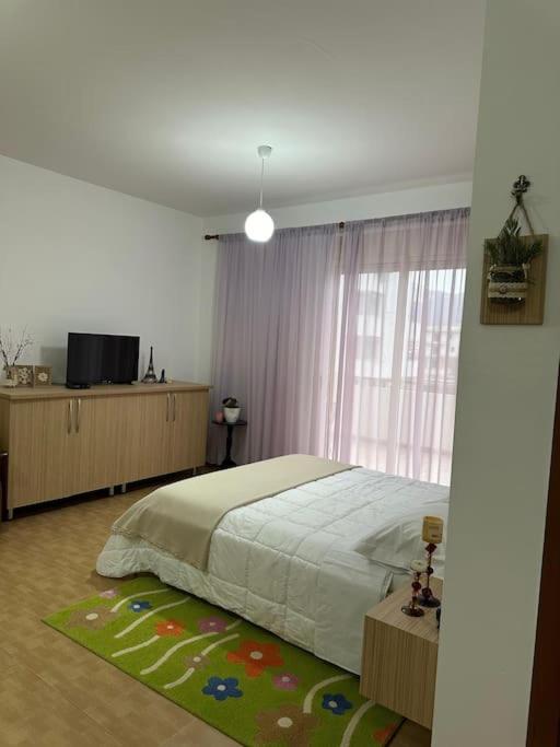 Studio Of Shpresa Vlore Exterior photo